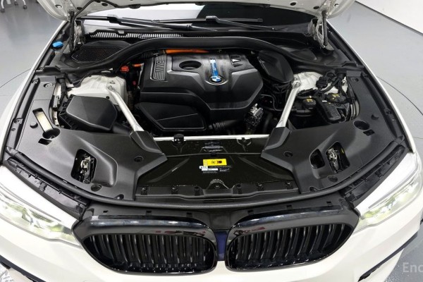 2020 BMW 5 серии с пробегом 107 790 км