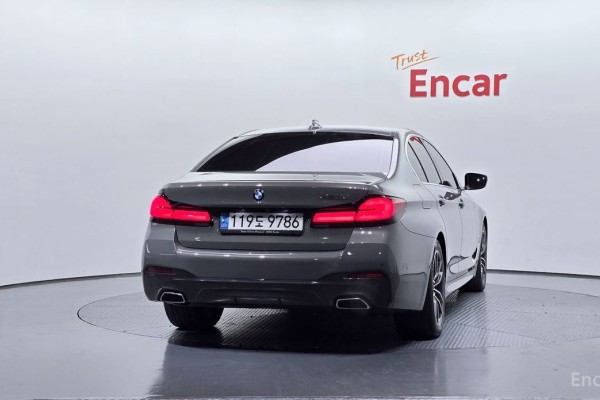 2020 BMW 5 серии с пробегом 140 813 км