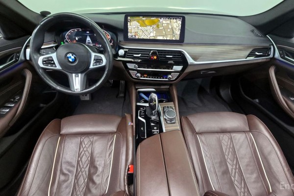 2020 BMW 5 серии с пробегом 140 813 км
