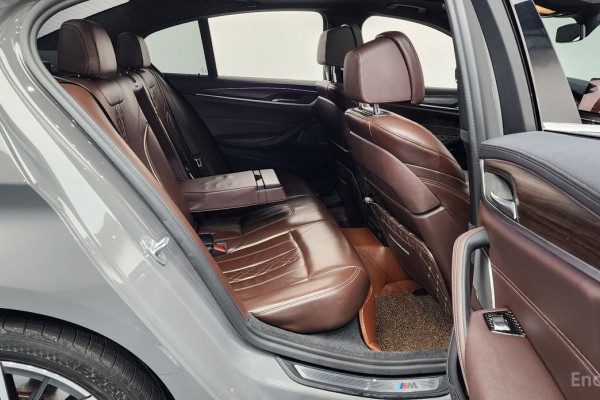 2020 BMW 5 серии с пробегом 84 341 км