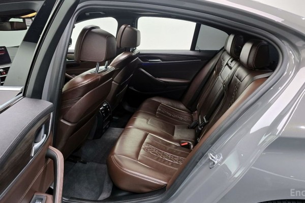 2020 BMW 5 серии с пробегом 140 813 км