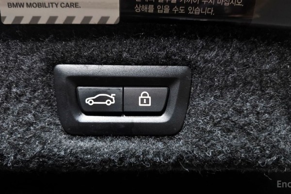 2020 BMW 5 серии с пробегом 140 813 км