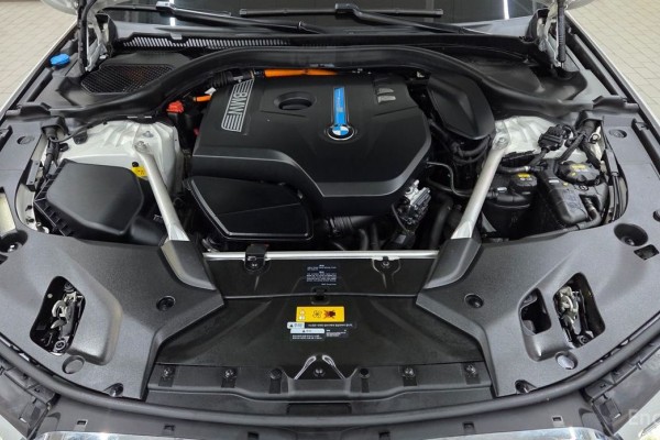 2020 BMW 5 серии с пробегом 96 980 км