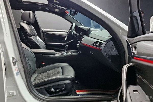 2019 BMW 5 серии с пробегом 92 193 км