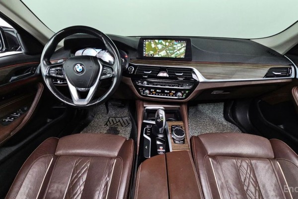 2018 BMW 5 серии с пробегом 132 909 км