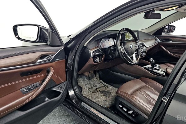 2018 BMW 5 серии с пробегом 132 909 км