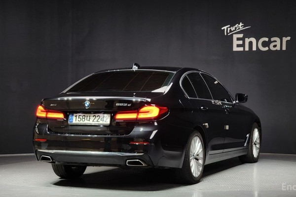 2020 BMW 5 серии с пробегом 112 742 км
