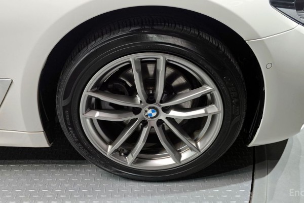 2020 BMW 5 серии с пробегом 97 140 км