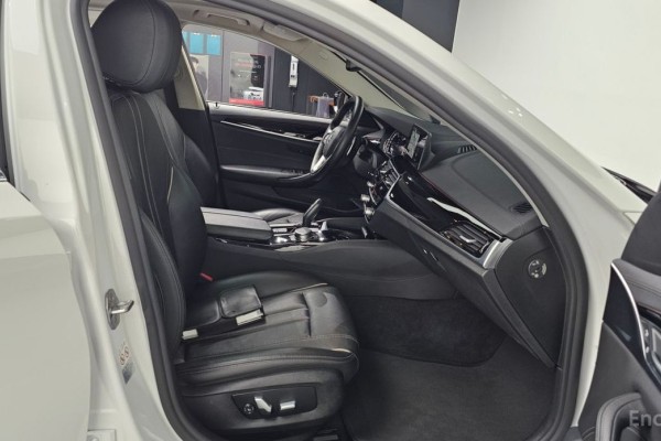 2018 BMW 5 серии с пробегом 90 694 км