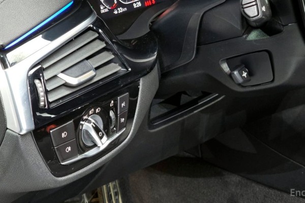 2020 BMW 5 серии с пробегом 97 140 км