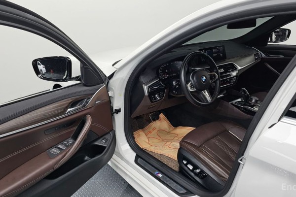 2020 BMW 5 серии с пробегом 108 866 км