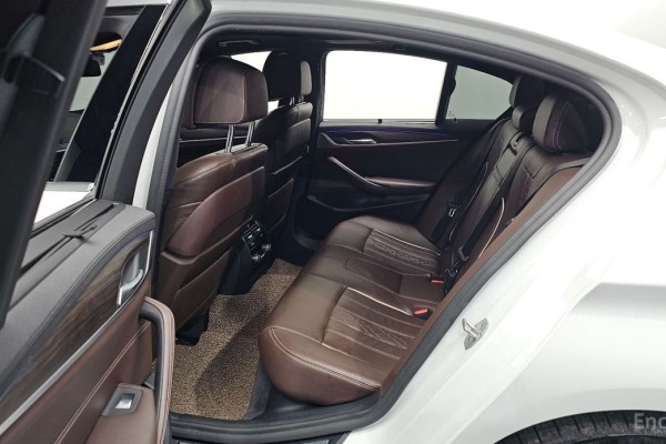 2020 BMW 5 серии с пробегом 108 866 км