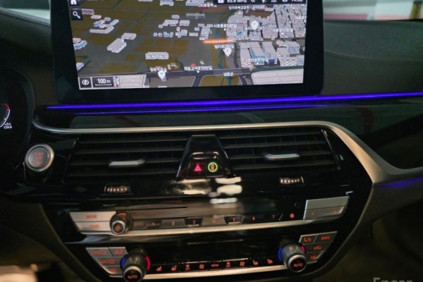 2021 BMW 5 серии с пробегом 143 579 км