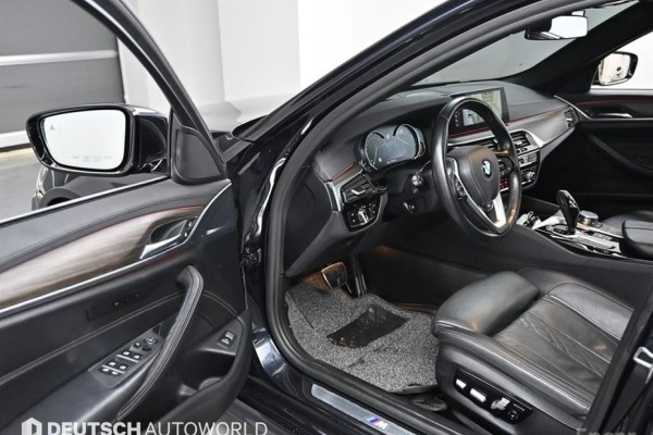 2018 BMW 5 серии с пробегом 124 042 км