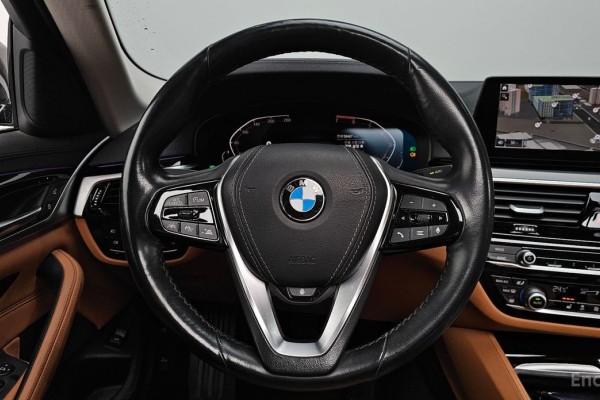 2020 BMW 5 серии с пробегом 58 467 км