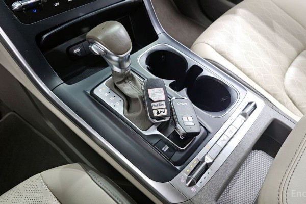 2022 Kia Carnival с пробегом 61 323 км