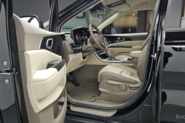 2022 Kia Carnival с пробегом 61 323 км