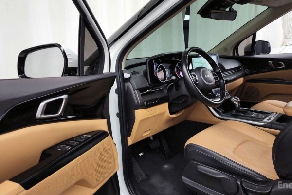 2021 Kia Carnival с пробегом 52 772 км