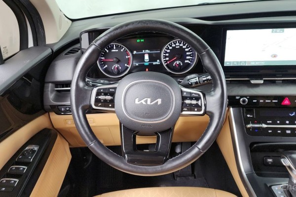 2021 Kia Carnival с пробегом 52 772 км