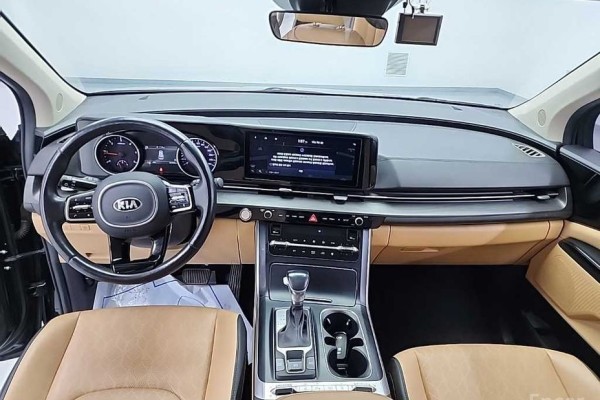 2021 Kia Carnival с пробегом 90 493 км