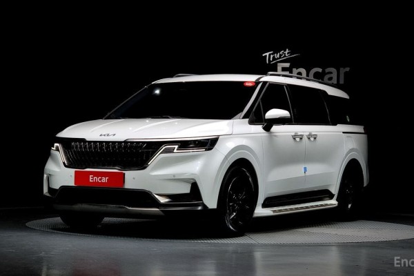 2022 Kia Carnival с пробегом 85 835 км