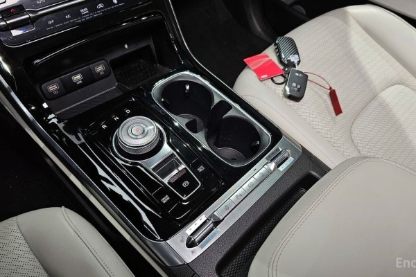 2021 Kia Carnival с пробегом 87 040 км