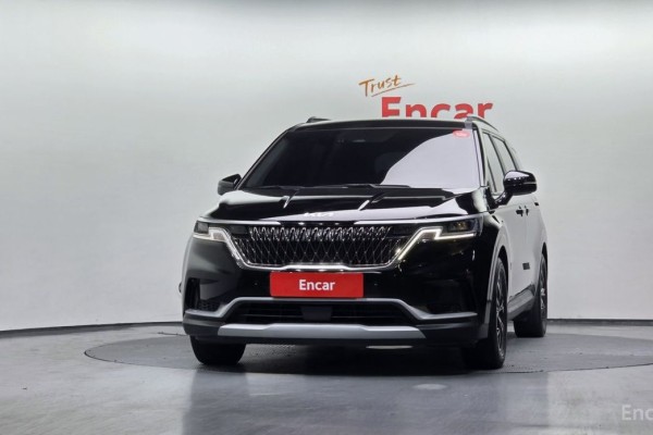 2022 Kia Carnival с пробегом 69 638 км