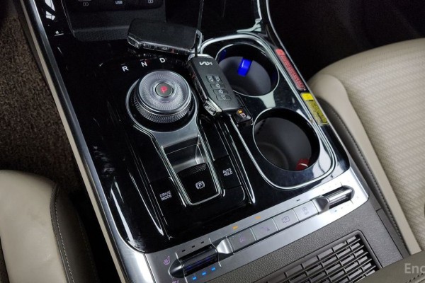 2022 Kia Carnival с пробегом 62 741 км