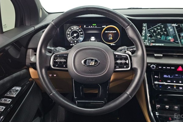 2021 Kia Carnival с пробегом 52 746 км