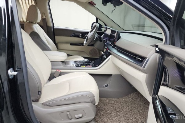 2022 Kia Carnival с пробегом 62 741 км