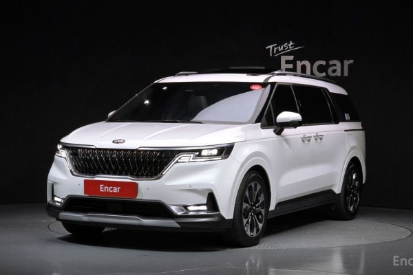 2021 Kia Carnival с пробегом 87 040 км