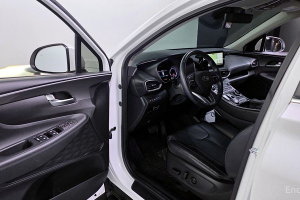 2022 Hyundai Santa Fe с пробегом 44 779 км