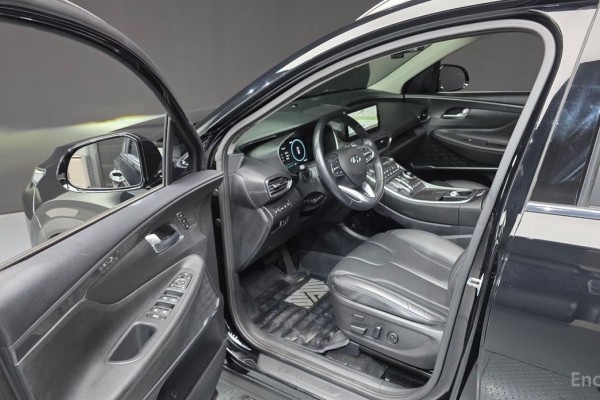 2022 Hyundai Santa Fe с пробегом 51 618 км