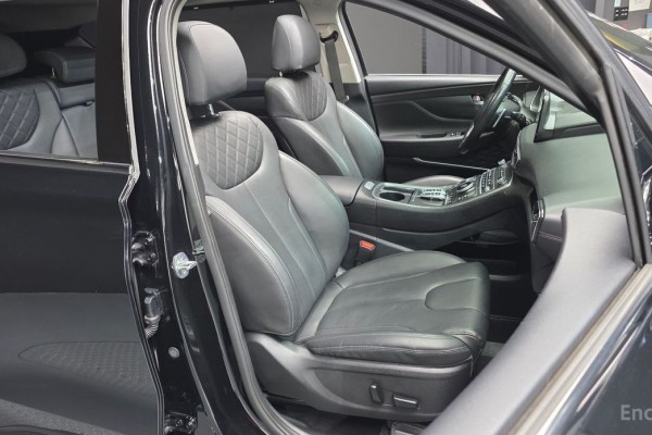 2022 Hyundai Santa Fe с пробегом 51 618 км