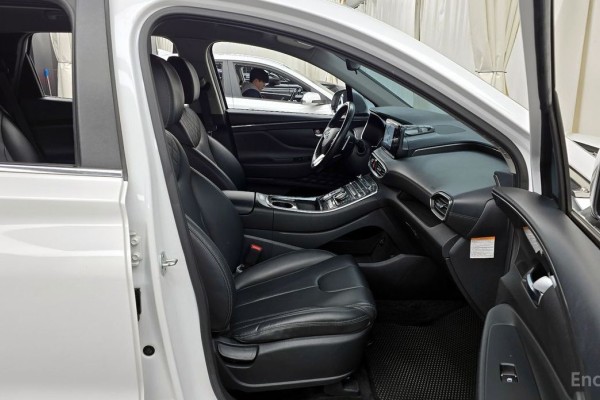 2021 Hyundai Santa Fe с пробегом 96 874 км