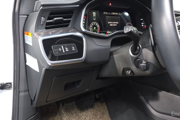 2021 Audi A6 с пробегом 50 644 км