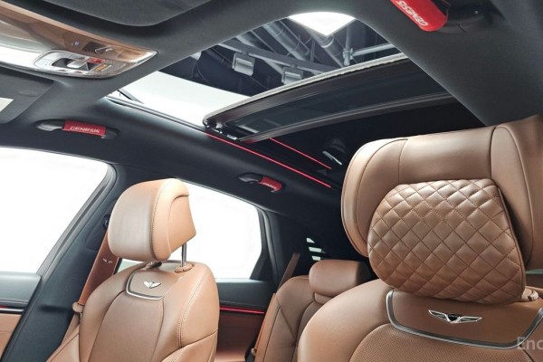 2021 Genesis GV70 с пробегом 63 730 км