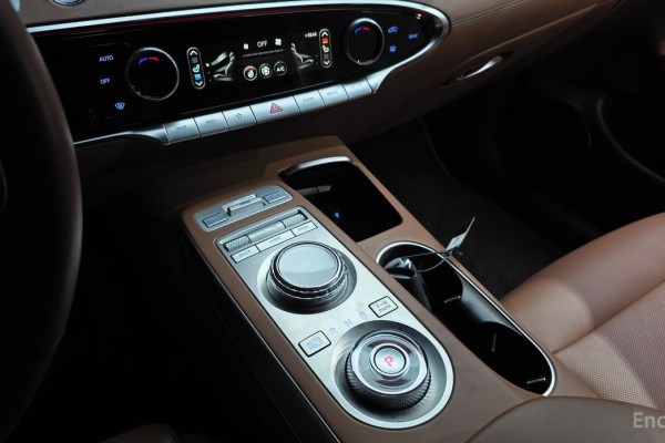 2021 Genesis GV70 с пробегом 69 988 км