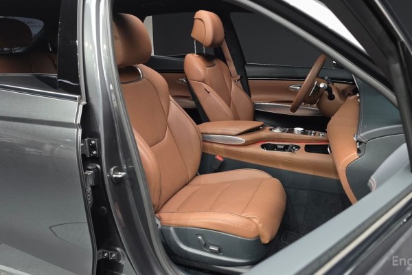 2021 Genesis GV70 с пробегом 69 988 км