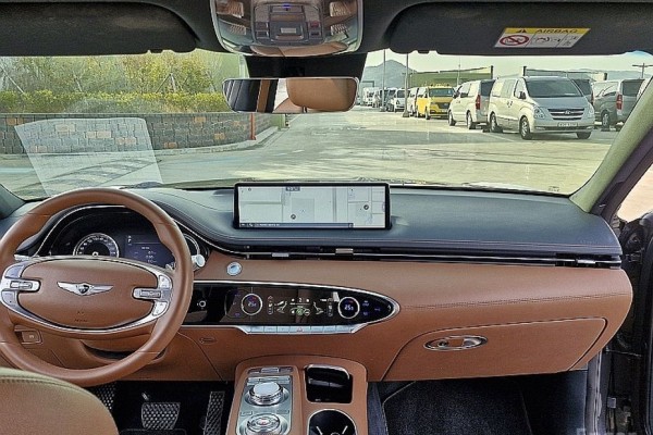 2021 Genesis GV70 с пробегом 59 131 км