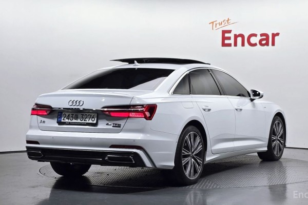 2022 Audi A6 с пробегом 42 006 км