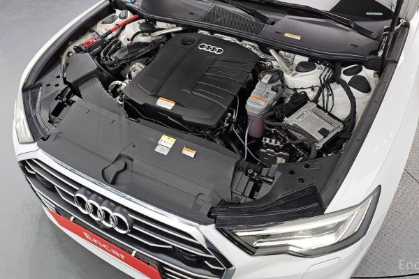 2022 Audi A6 с пробегом 70 062 км