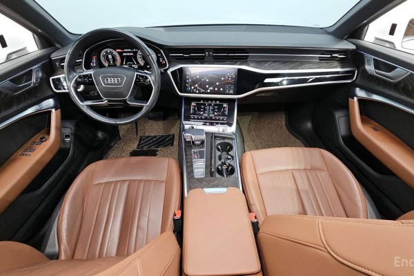 2022 Audi A6 с пробегом 70 062 км