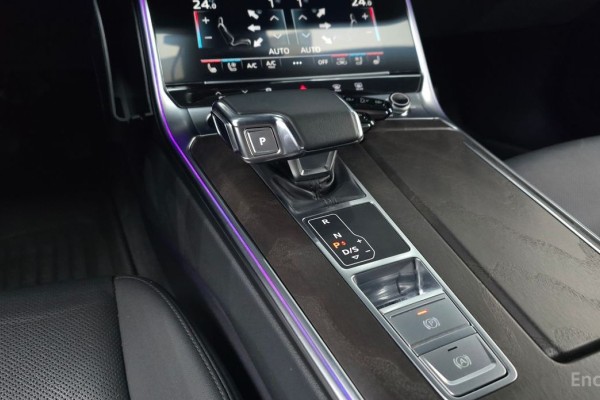 2022 Audi A6 с пробегом 42 006 км