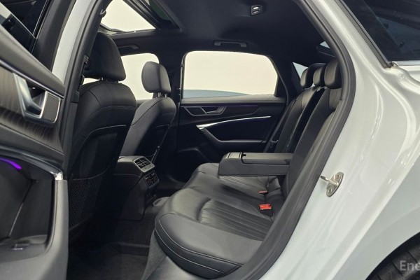 2022 Audi A6 с пробегом 42 006 км