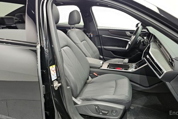 2021 Audi A6 с пробегом 48 551 км