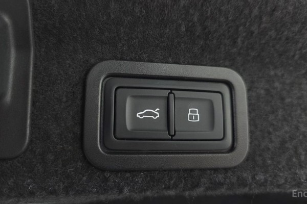 2021 Audi A6 с пробегом 75 995 км