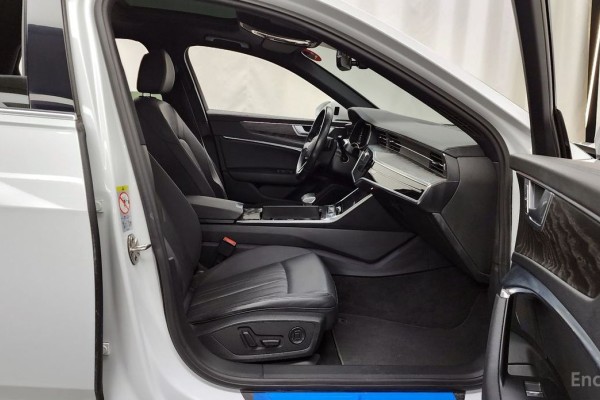 2021 Audi A6 с пробегом 91 077 км