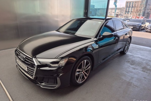 2021 Audi A6 с пробегом 59 043 км