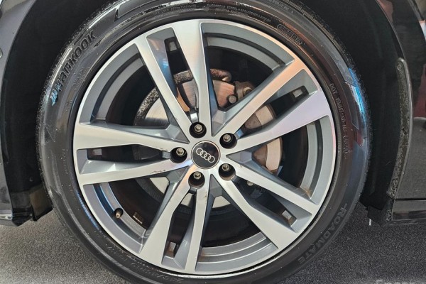 2021 Audi A6 с пробегом 59 043 км